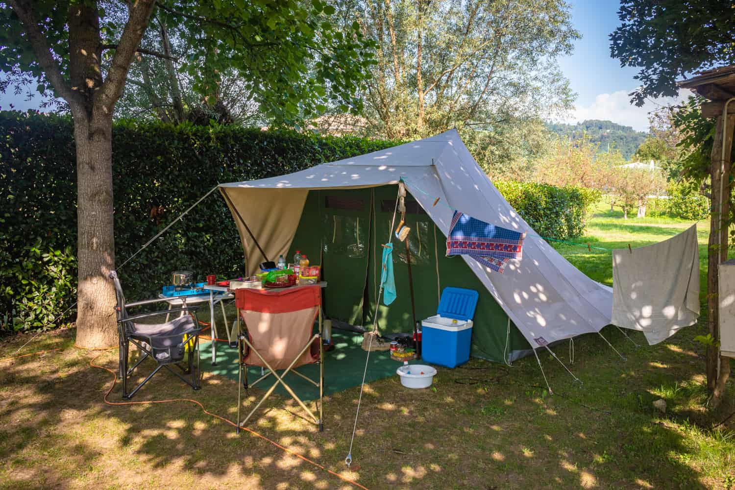 De Waard tent op een camping in Italië